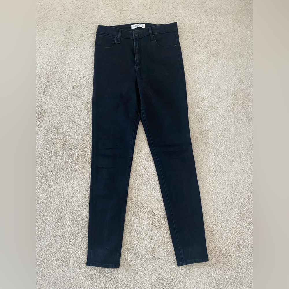 Black Super Skinny High Rise Abercrombie jeans